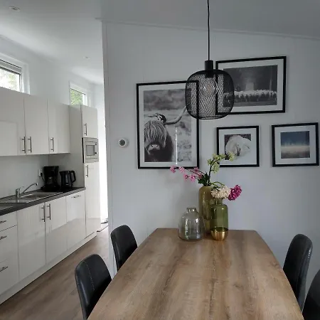 Lathumlodge Met Parkvoorzieningen