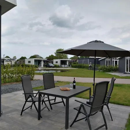Lathumlodge Met Parkvoorzieningen *